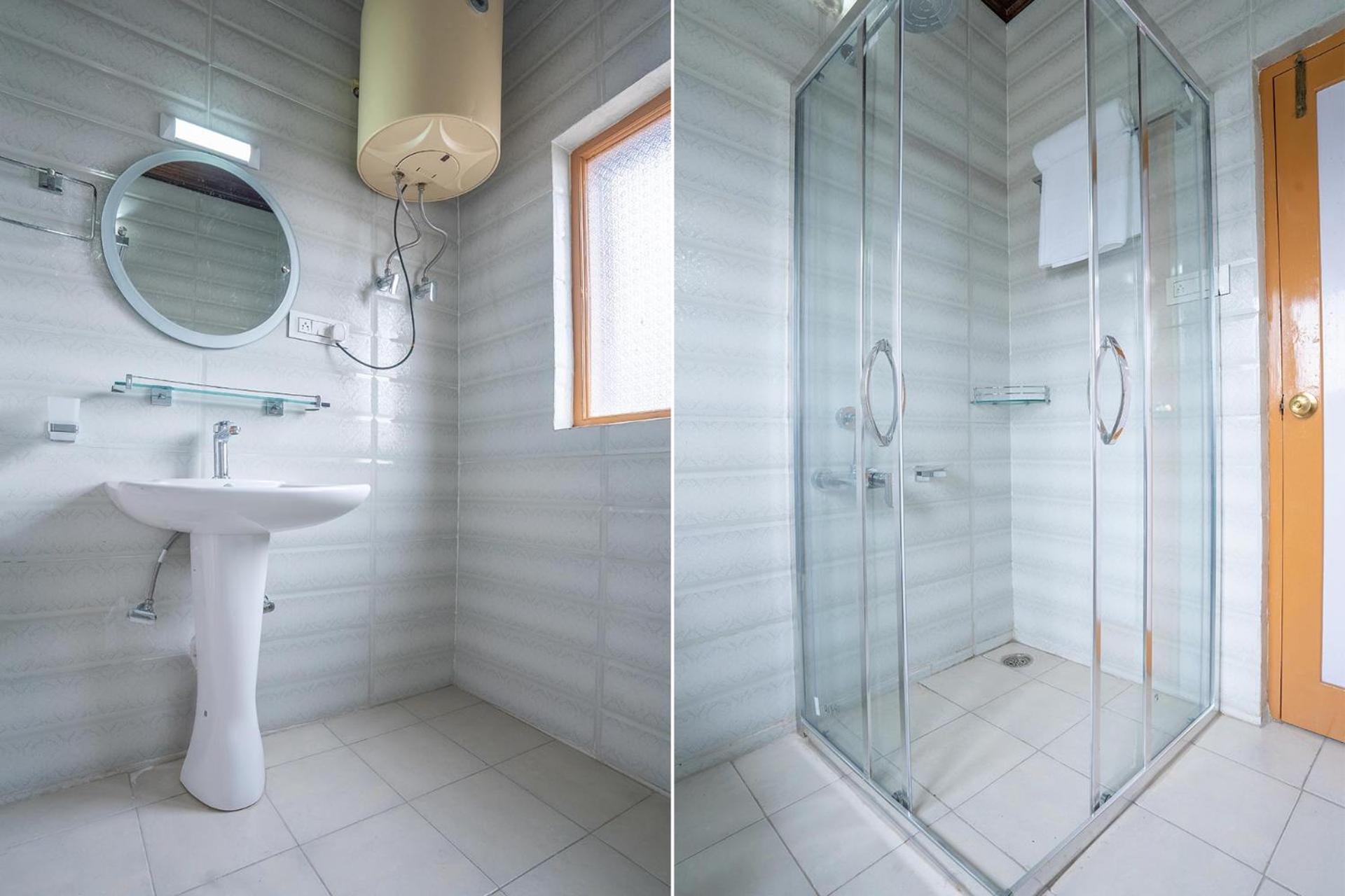 Stayvista At Pinewood Villa - Pet Friendly Villa With Lawn & Pool Table Srīnagar 외부 사진