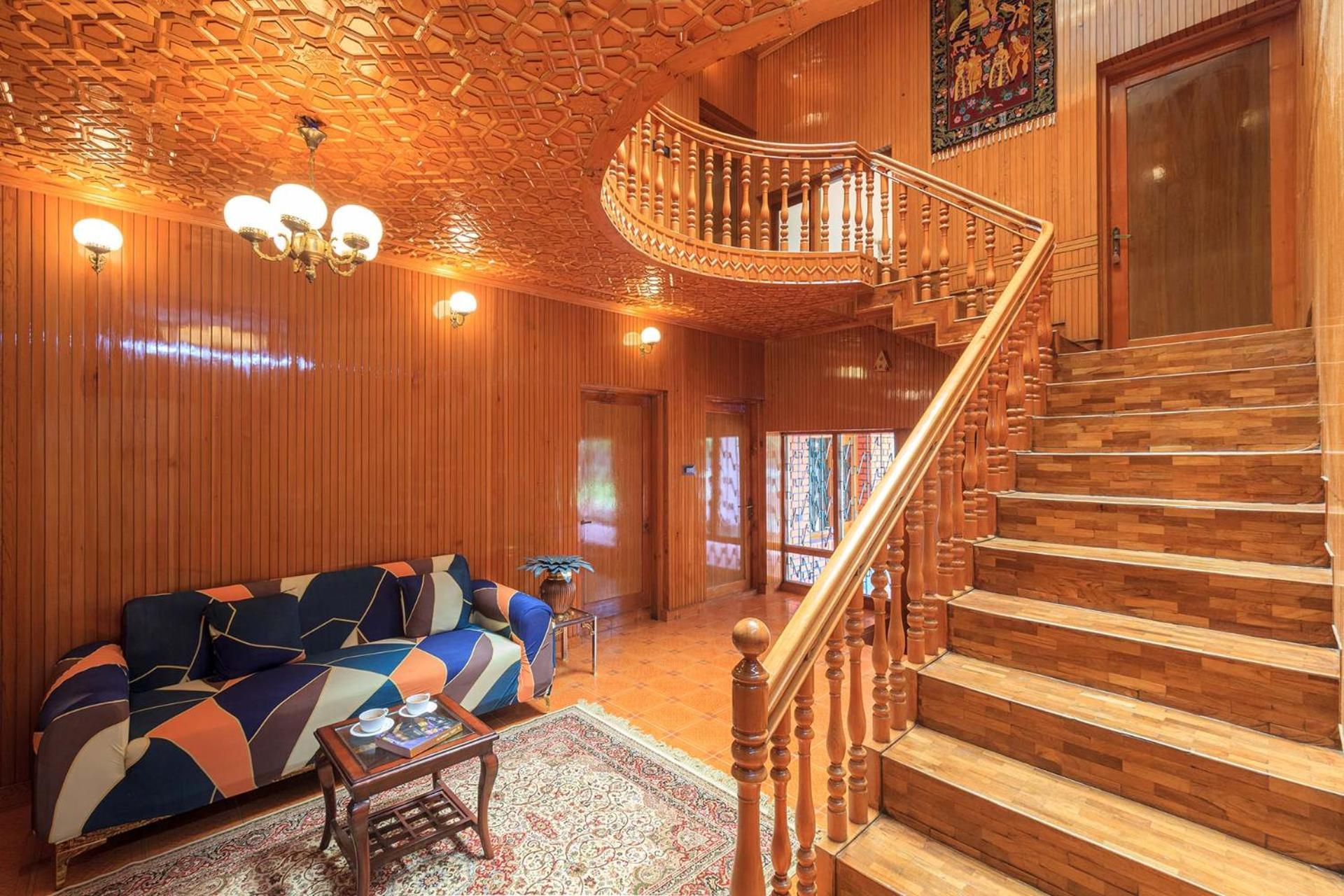 Stayvista At Pinewood Villa - Pet Friendly Villa With Lawn & Pool Table Srīnagar 외부 사진